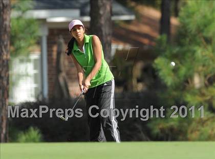 Thumbnail 2 in NCHSAA 4A Championships (Day 1) photogallery.
