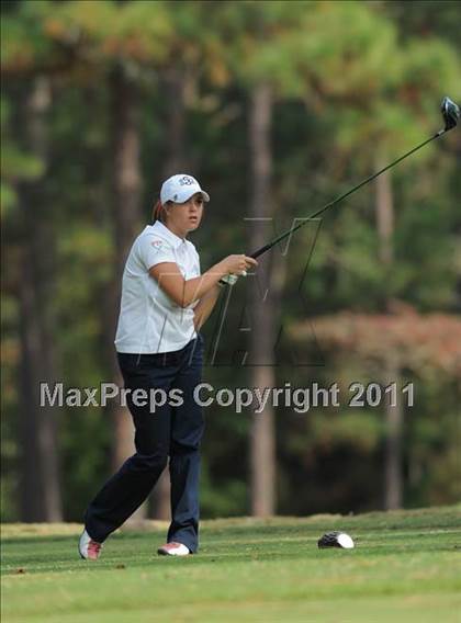 Thumbnail 2 in NCHSAA 4A Championships (Day 1) photogallery.