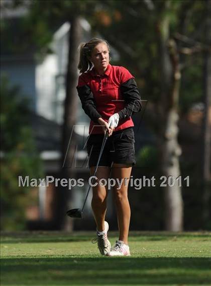 Thumbnail 2 in NCHSAA 4A Championships (Day 1) photogallery.
