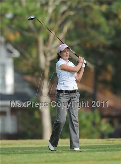 Thumbnail 2 in NCHSAA 4A Championships (Day 1) photogallery.