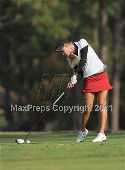 Thumbnail 2 in NCHSAA 4A Championships (Day 1) photogallery.
