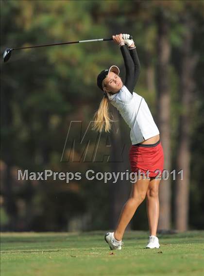 Thumbnail 1 in NCHSAA 4A Championships (Day 1) photogallery.