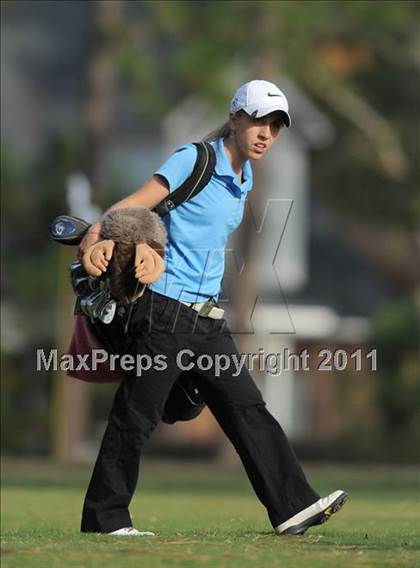 Thumbnail 1 in NCHSAA 4A Championships (Day 1) photogallery.
