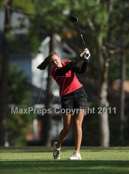 Thumbnail 2 in NCHSAA 4A Championships (Day 1) photogallery.