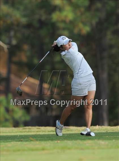 Thumbnail 2 in NCHSAA 4A Championships (Day 1) photogallery.