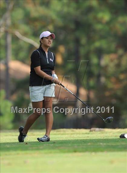 Thumbnail 2 in NCHSAA 4A Championships (Day 1) photogallery.