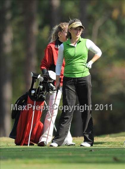 Thumbnail 2 in NCHSAA 4A Championships (Day 1) photogallery.