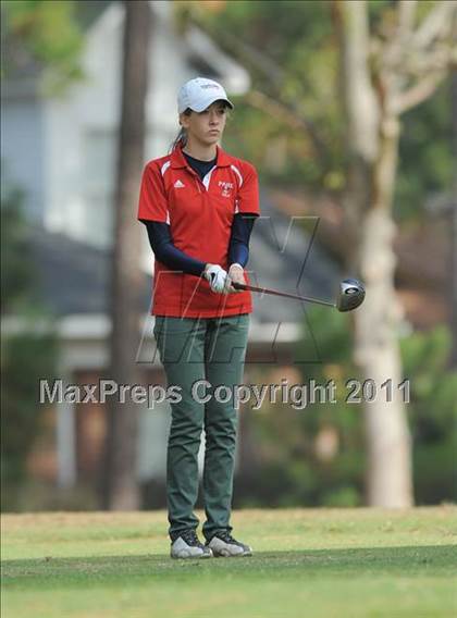 Thumbnail 1 in NCHSAA 4A Championships (Day 1) photogallery.