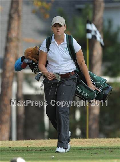 Thumbnail 2 in NCHSAA 4A Championships (Day 1) photogallery.