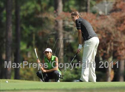 Thumbnail 2 in NCHSAA 4A Championships (Day 1) photogallery.