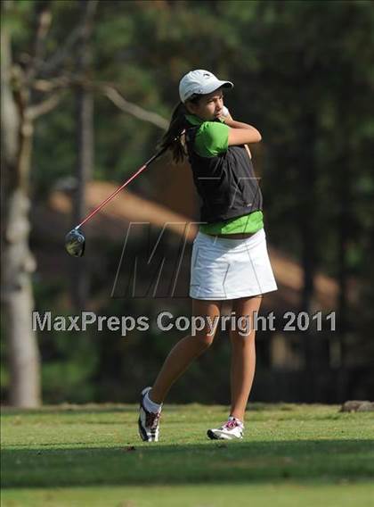 Thumbnail 2 in NCHSAA 4A Championships (Day 1) photogallery.
