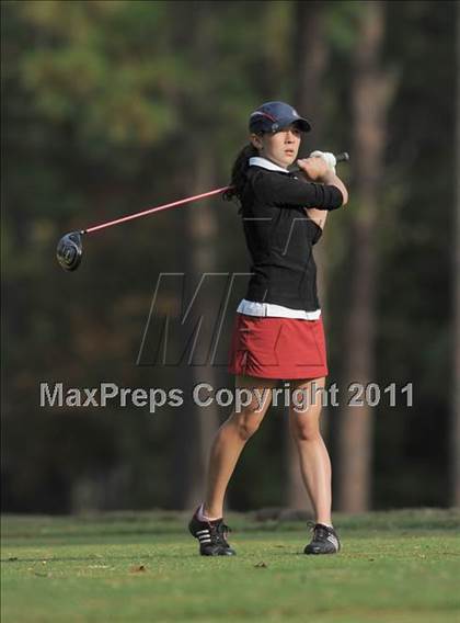 Thumbnail 2 in NCHSAA 4A Championships (Day 1) photogallery.