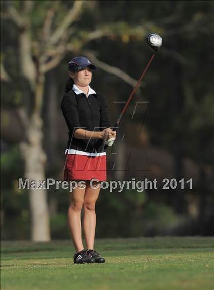 Thumbnail 1 in NCHSAA 4A Championships (Day 1) photogallery.