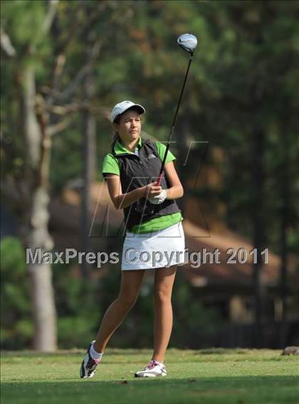 Thumbnail 2 in NCHSAA 4A Championships (Day 1) photogallery.