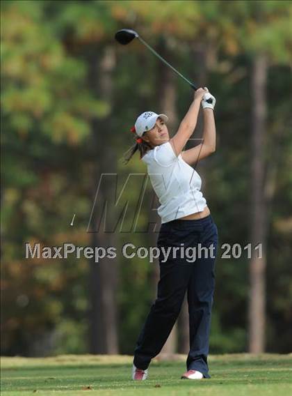 Thumbnail 2 in NCHSAA 4A Championships (Day 1) photogallery.