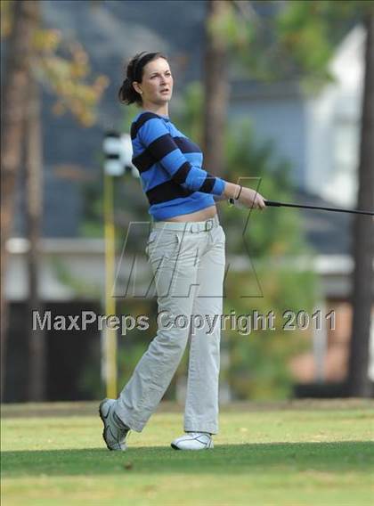 Thumbnail 1 in NCHSAA 4A Championships (Day 1) photogallery.
