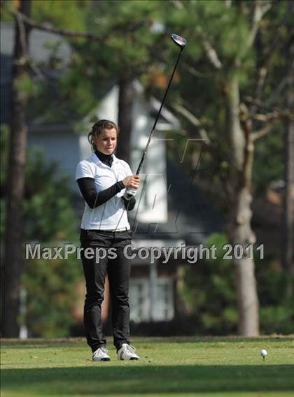 Thumbnail 2 in NCHSAA 4A Championships (Day 1) photogallery.
