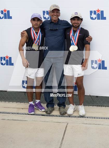 Thumbnail 1 in UIL 4A Tennis Boys and Mixed Doubles Finals (Medals) photogallery.