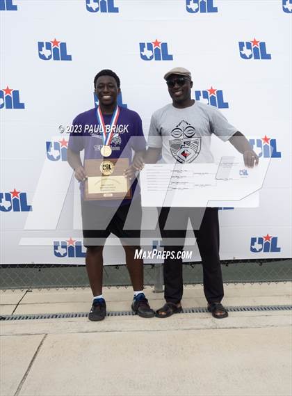 Thumbnail 3 in UIL 4A Tennis Boys and Mixed Doubles Finals (Medals) photogallery.