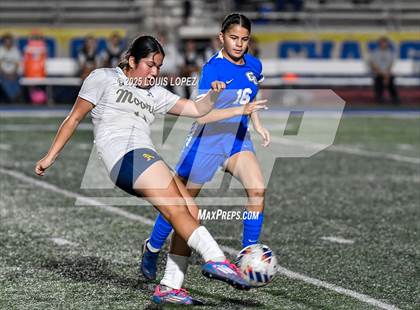 Thumbnail 1 in Alhambra @ Charter Oak photogallery.