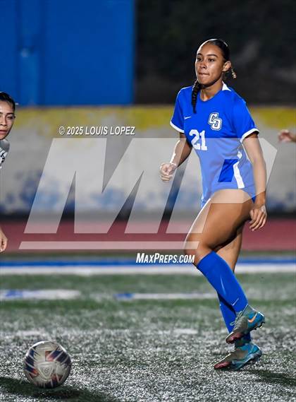 Thumbnail 2 in Alhambra @ Charter Oak photogallery.