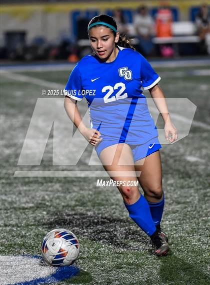 Thumbnail 3 in Alhambra @ Charter Oak photogallery.