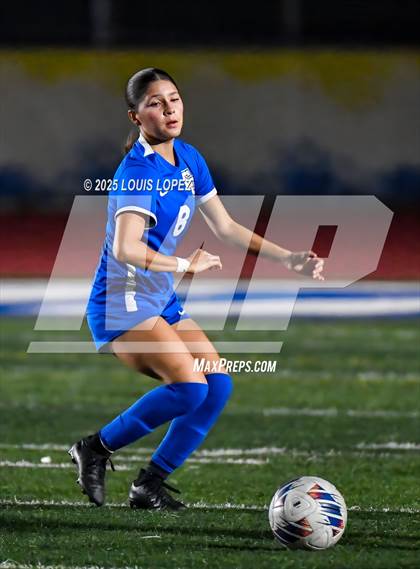 Thumbnail 3 in Alhambra @ Charter Oak photogallery.