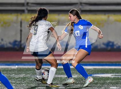 Thumbnail 1 in Alhambra @ Charter Oak photogallery.