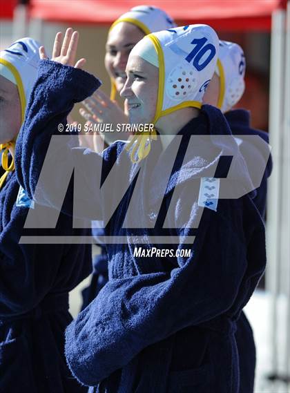 Thumbnail 1 in Soquel vs. Clovis (CIF NorCal Regional D2 Final) photogallery.