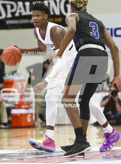 Thumbnail 1 in IMG Academy vs. Westtown (Spalding Hoophall Classic) photogallery.