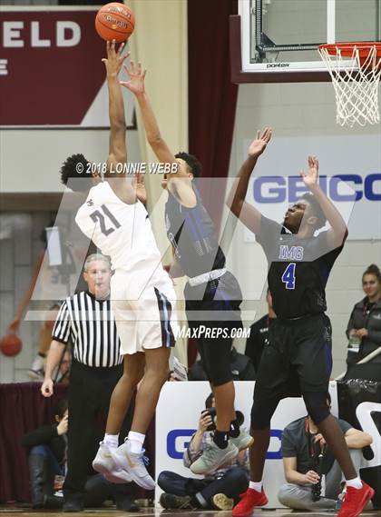 Thumbnail 1 in IMG Academy vs. Westtown (Spalding Hoophall Classic) photogallery.
