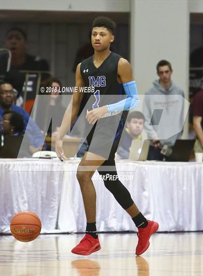 Thumbnail 2 in IMG Academy vs. Westtown (Spalding Hoophall Classic) photogallery.