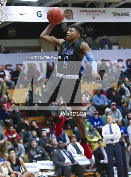 Thumbnail 2 in IMG Academy vs. Westtown (Spalding Hoophall Classic) photogallery.