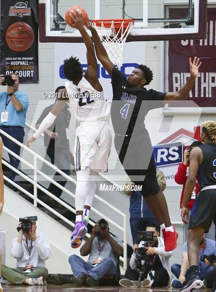 Thumbnail 3 in IMG Academy vs. Westtown (Spalding Hoophall Classic) photogallery.