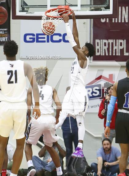 Thumbnail 2 in IMG Academy vs. Westtown (Spalding Hoophall Classic) photogallery.