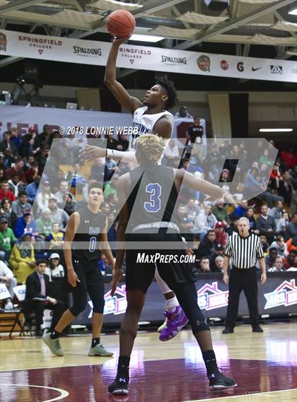 Thumbnail 1 in IMG Academy vs. Westtown (Spalding Hoophall Classic) photogallery.