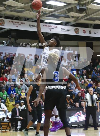 Thumbnail 2 in IMG Academy vs. Westtown (Spalding Hoophall Classic) photogallery.