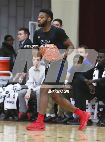 Thumbnail 1 in IMG Academy vs. Westtown (Spalding Hoophall Classic) photogallery.