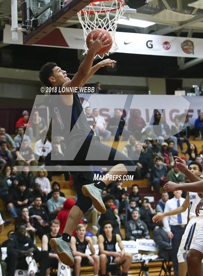 Thumbnail 3 in IMG Academy vs. Westtown (Spalding Hoophall Classic) photogallery.