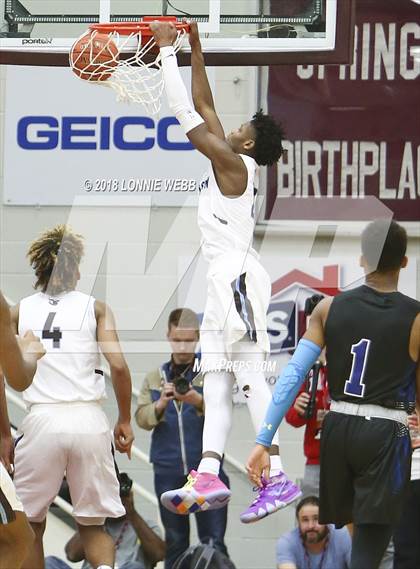 Thumbnail 3 in IMG Academy vs. Westtown (Spalding Hoophall Classic) photogallery.