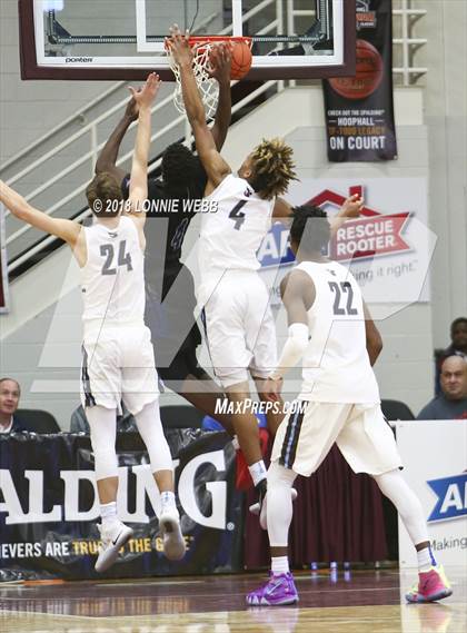 Thumbnail 1 in IMG Academy vs. Westtown (Spalding Hoophall Classic) photogallery.