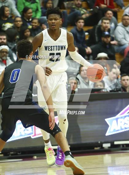 Thumbnail 1 in IMG Academy vs. Westtown (Spalding Hoophall Classic) photogallery.