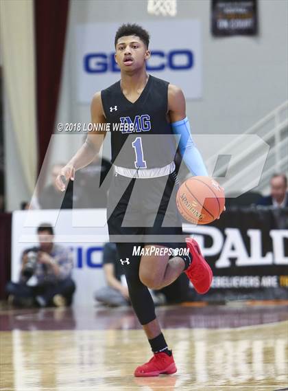 Thumbnail 2 in IMG Academy vs. Westtown (Spalding Hoophall Classic) photogallery.