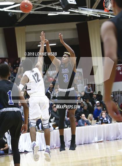 Thumbnail 1 in IMG Academy vs. Westtown (Spalding Hoophall Classic) photogallery.