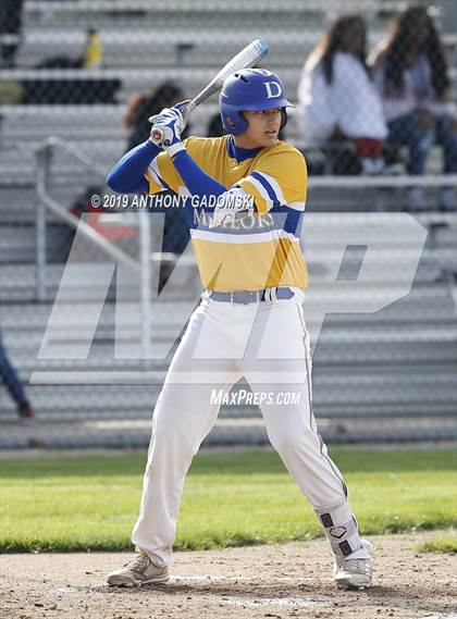 Thumbnail 2 in Brooks vs. De La Salle (IHSA Sectional Semifinal) photogallery.