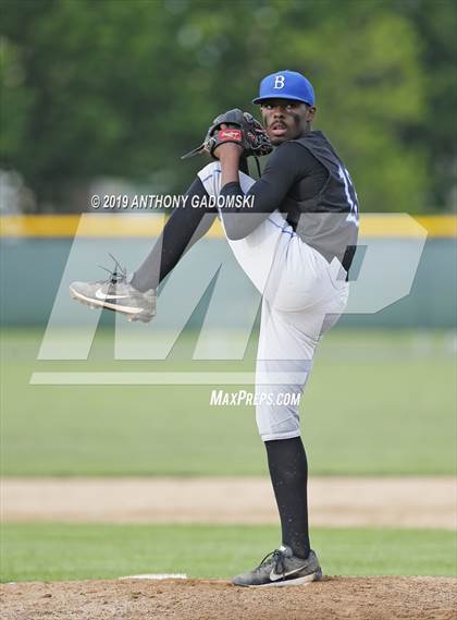 Thumbnail 2 in Brooks vs. De La Salle (IHSA Sectional Semifinal) photogallery.