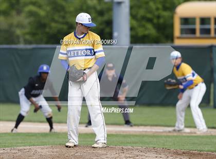 Thumbnail 1 in Brooks vs. De La Salle (IHSA Sectional Semifinal) photogallery.