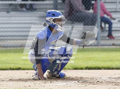 Thumbnail 2 in Brooks vs. De La Salle (IHSA Sectional Semifinal) photogallery.