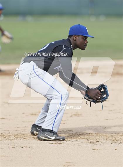 Thumbnail 1 in Brooks vs. De La Salle (IHSA Sectional Semifinal) photogallery.