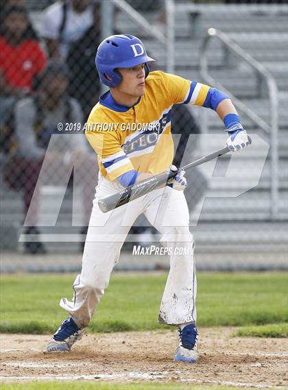 Thumbnail 3 in Brooks vs. De La Salle (IHSA Sectional Semifinal) photogallery.